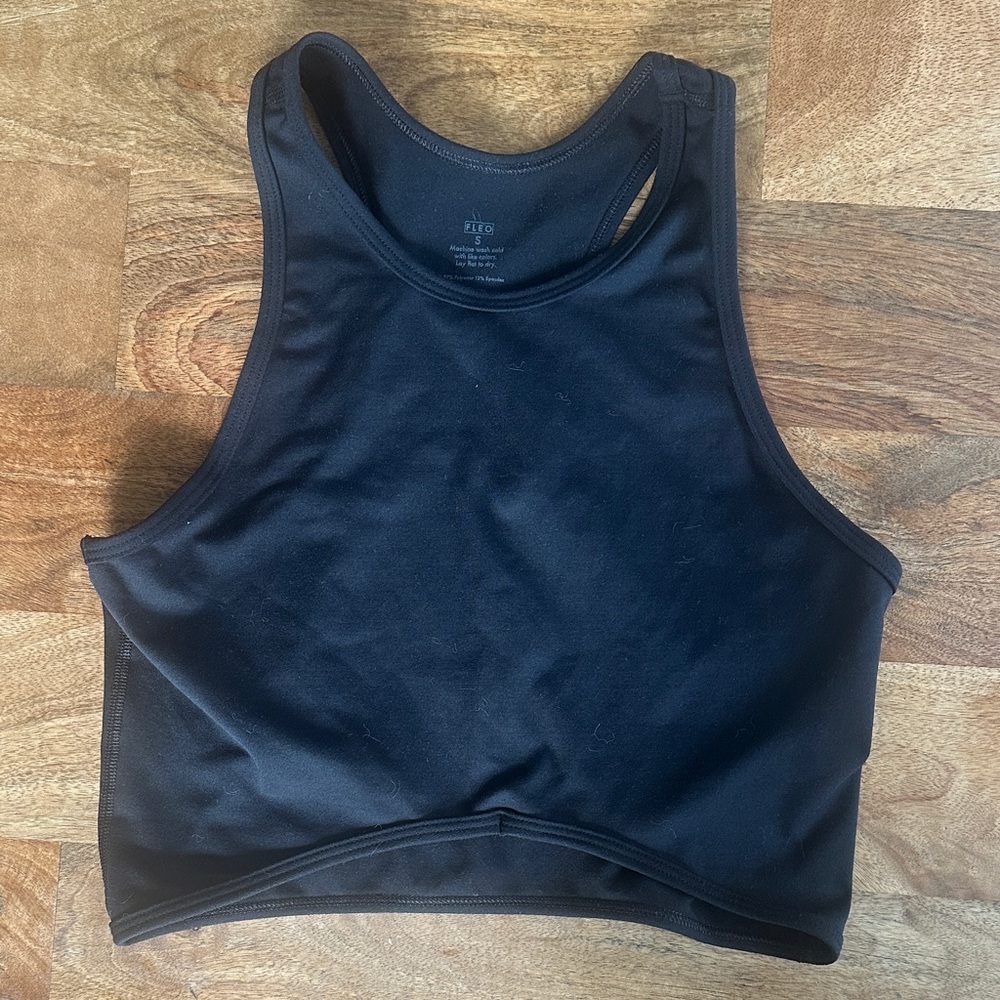 FLEO fitted curve Racerback Crop Top